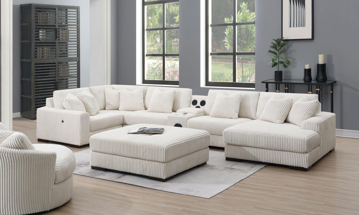 U244 - Ottoman - Ivory