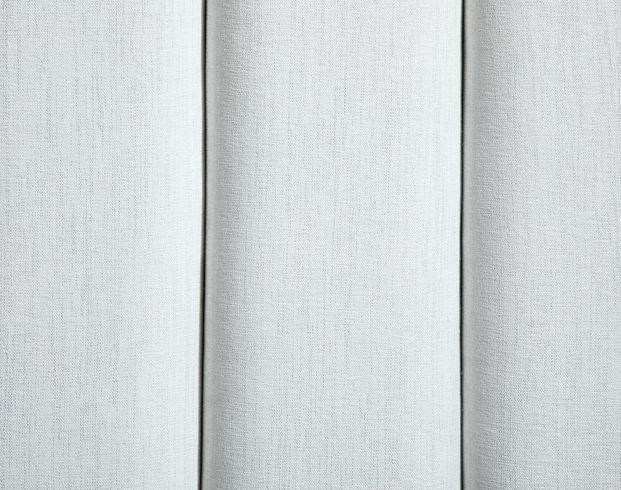 B240 - Bedroom Set