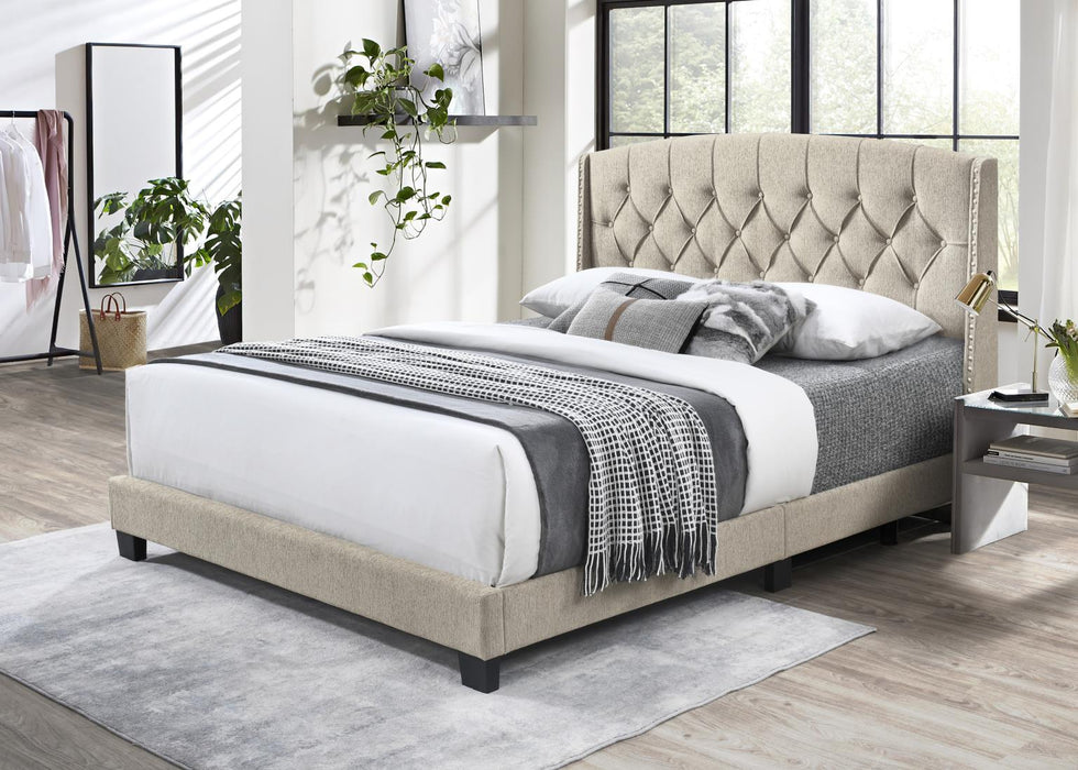 B596 - Bed