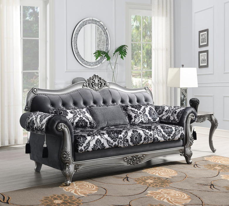 U206 - Traditional Sofa - Gray