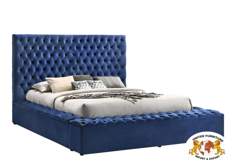 B564 - Velvet Bed