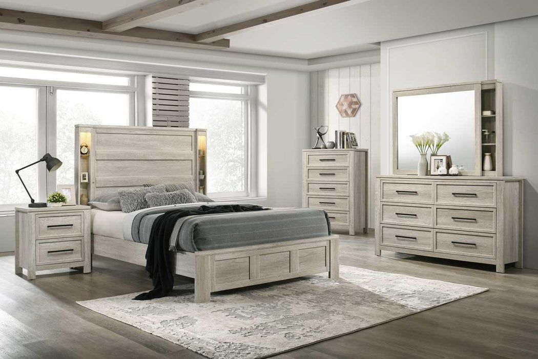 B318 - Chest - Antique White