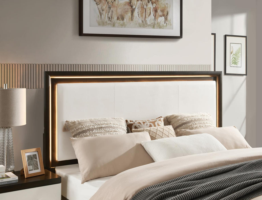 B126 - LED Bed