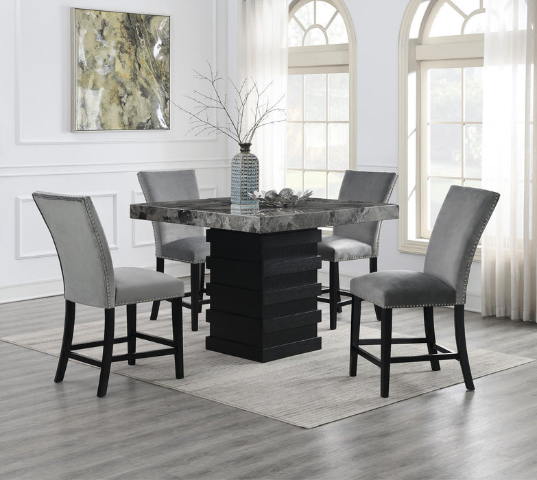 D136 - Dining Room Set With 4 Faux Leather Chairs