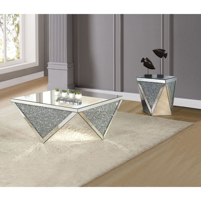 Noralie - Coffee Table - Mirrored - 19"