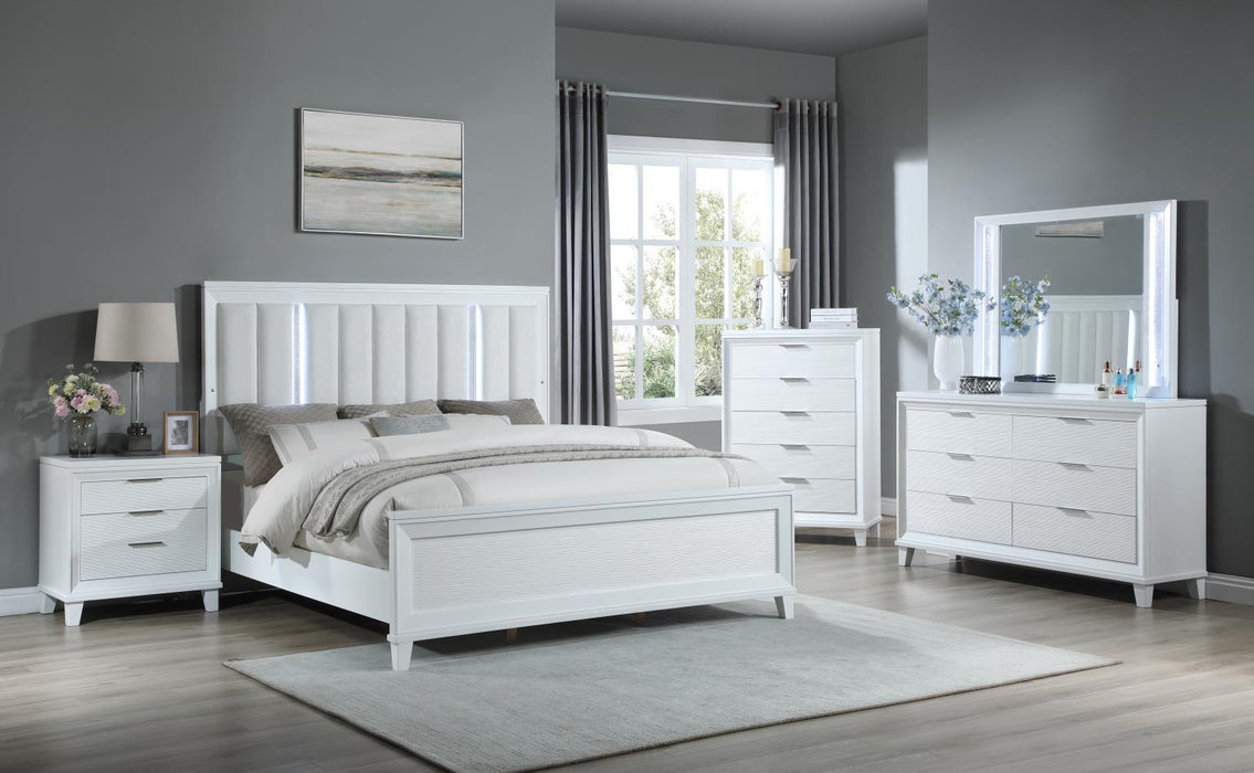 B240 - Chest - White