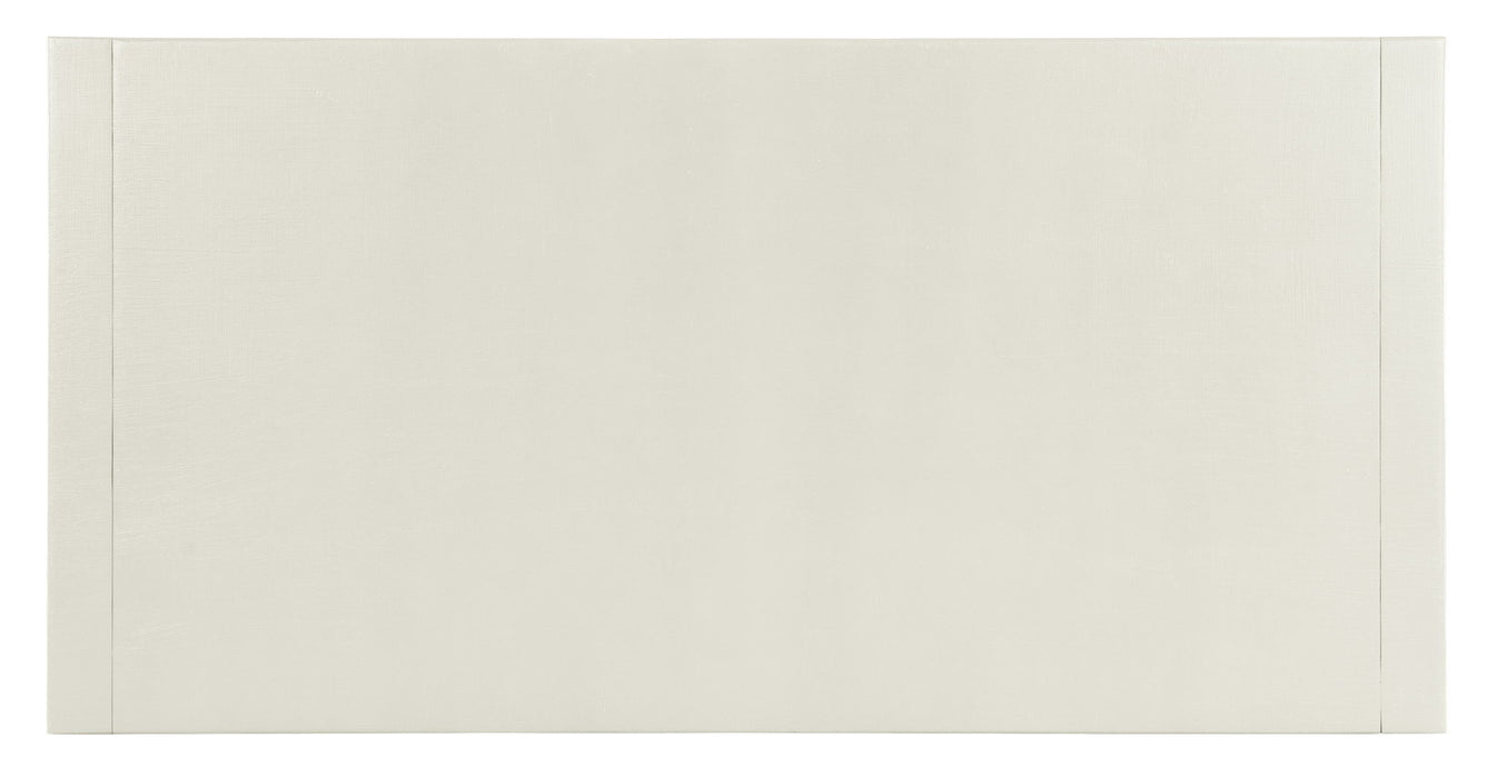 Serenity - Piers Friendship Table With 2-12" Leaves - White