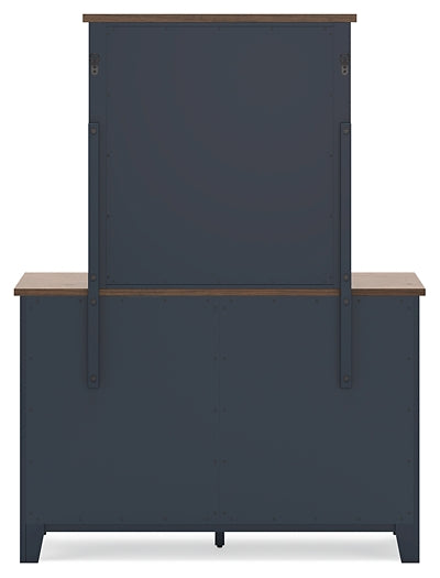 Landocken Queen Panel Headboard with Mirrored Dresser