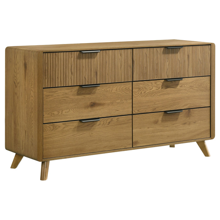 Bennett 4-piece Eastern King Bedroom Set Light Oak