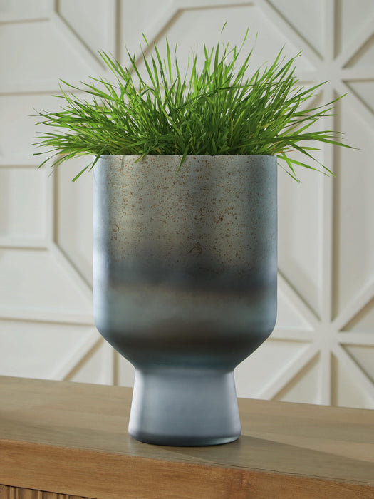 Ashley Express - Pennmore Vase