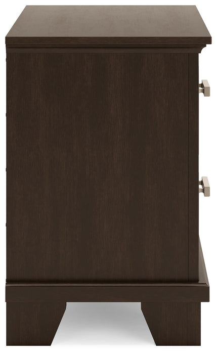 Covetown King Panel Bed, Dresser, Mirror, Chest and Nightstand