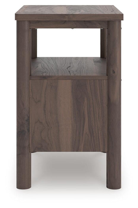 Pamytta King Upholstered Panel Bed, Dresser, Mirror and Nightstand
