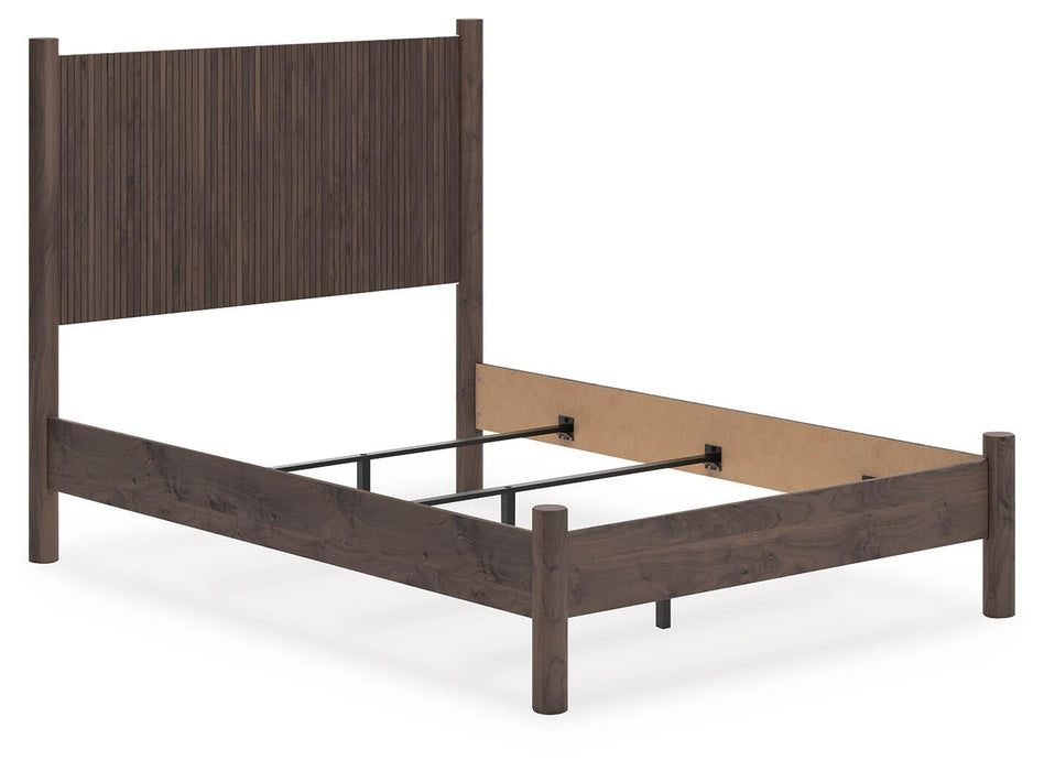 Pamytta Full Panel Bed, Dresser, Mirror and Nightstand