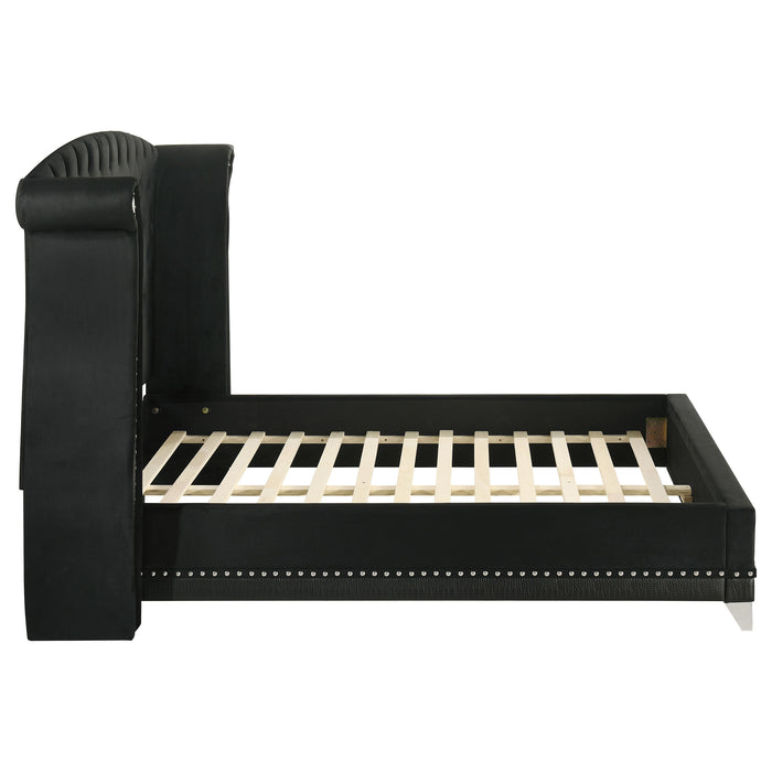 Barzini Upholstered Queen Wingback Bed Black