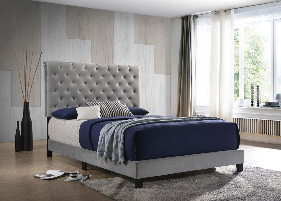 Warner Upholstered Eastern King Panel Bed Grey